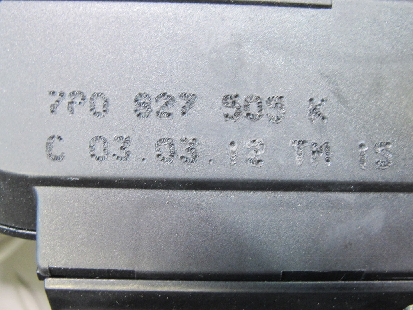 2011-2018 Porsche Cayenne 958 Rear Trunk Lid Hatch Lock Latch Actuator