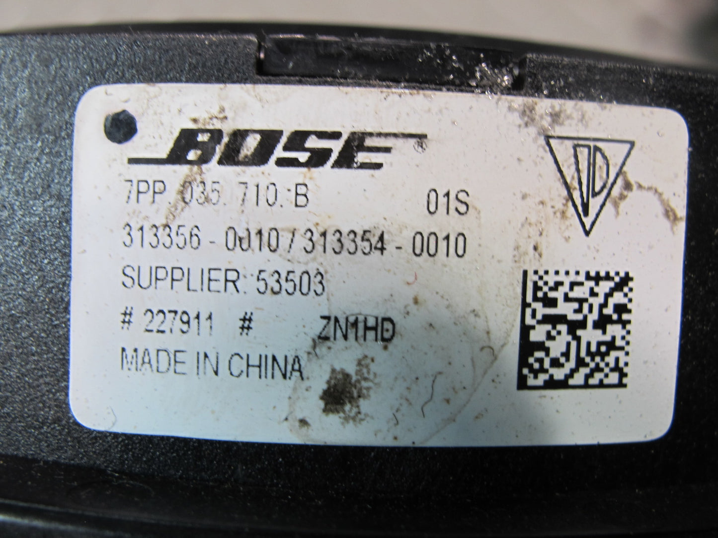 11-18 Porsche Cayenne 958 Rear Left & Right Side Door Audio Speaker Bose Set