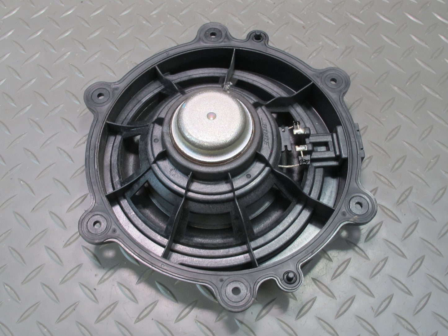 11-18 Porsche Cayenne 958 Rear Left & Right Side Door Audio Speaker Bose Set