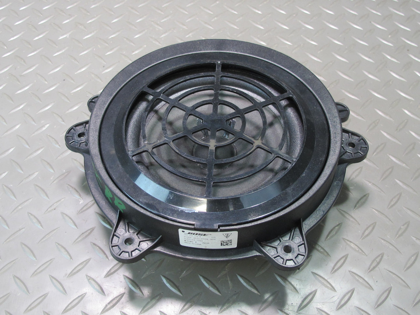 11-18 Porsche Cayenne 958 Rear Left & Right Side Door Audio Speaker Bose Set