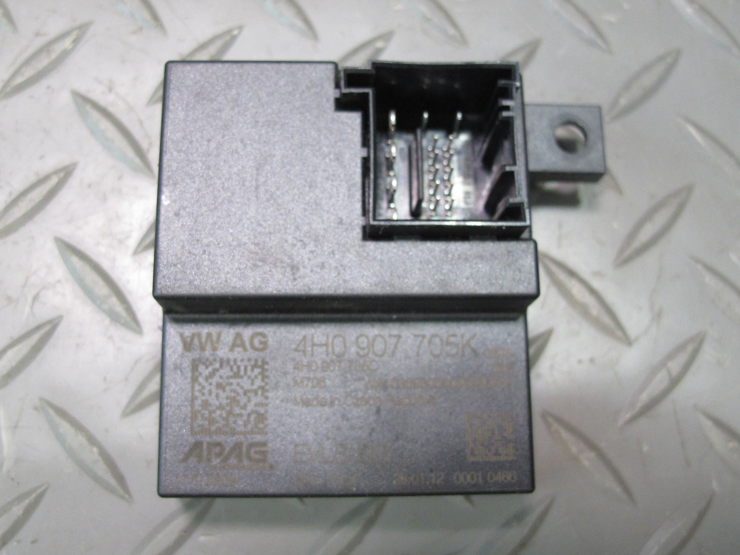 2012 Porsche Cayenne 958 4.8L Turbo ECU Module Ignition Door Lock KEY Set