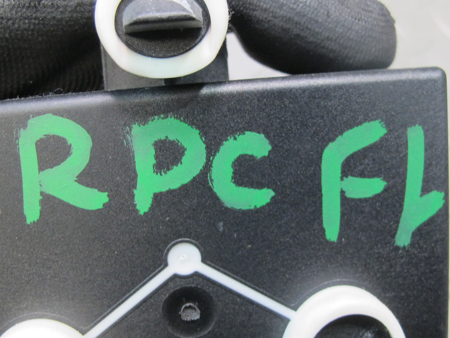 2011-2014 Porsche Cayenne 958 Front Left Side Door Control Module Unit