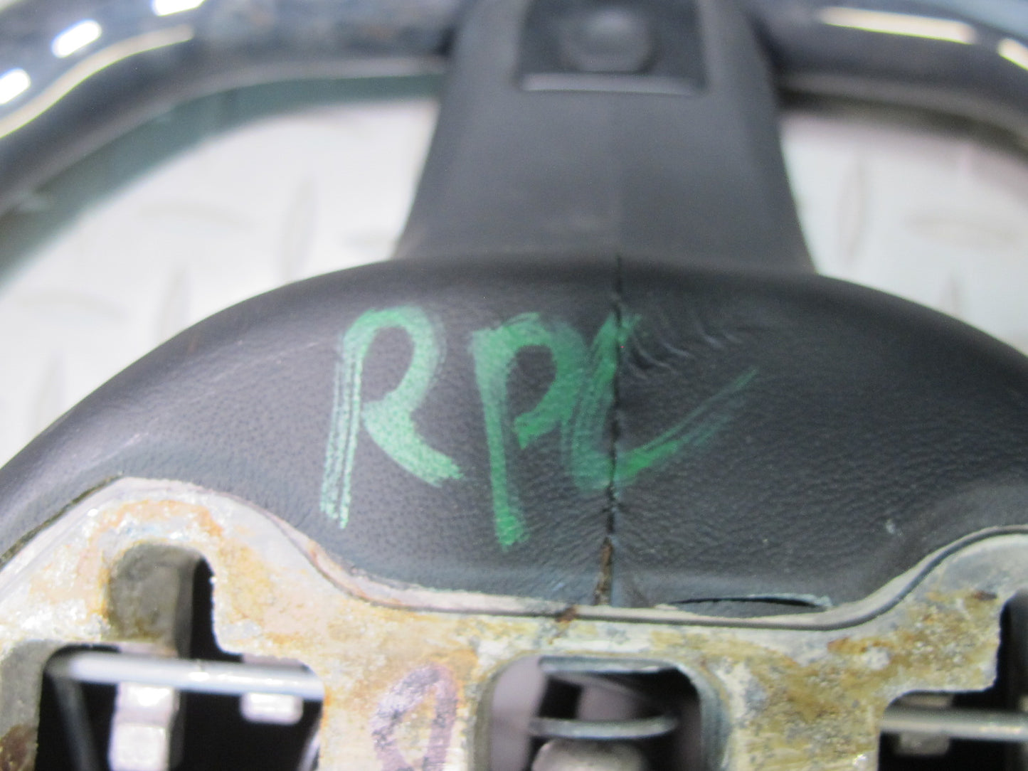 2011-2014 Porsche Cayenne 958 Multi Function Heated Steering Wheel Leather Black