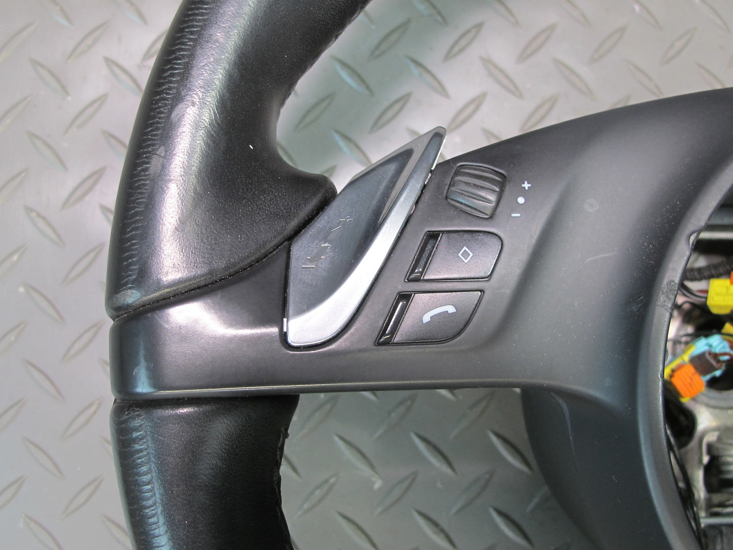 2011-2014 Porsche Cayenne 958 Multi Function Heated Steering Wheel Leather Black