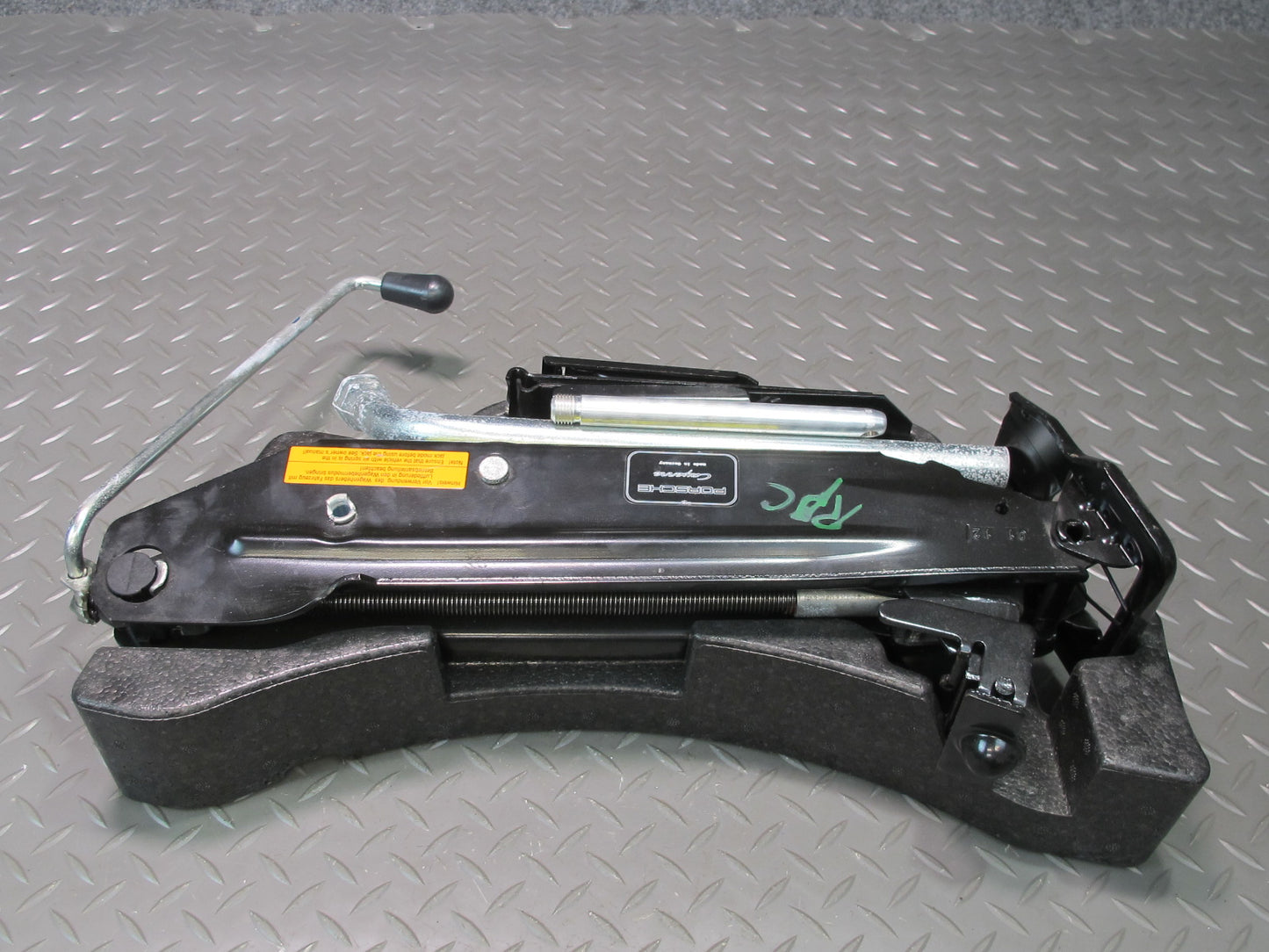 2011-2018 Porsche Cayenne 958 Rear Spare Tire Lift Jack Tool KIT W/ Foam Set