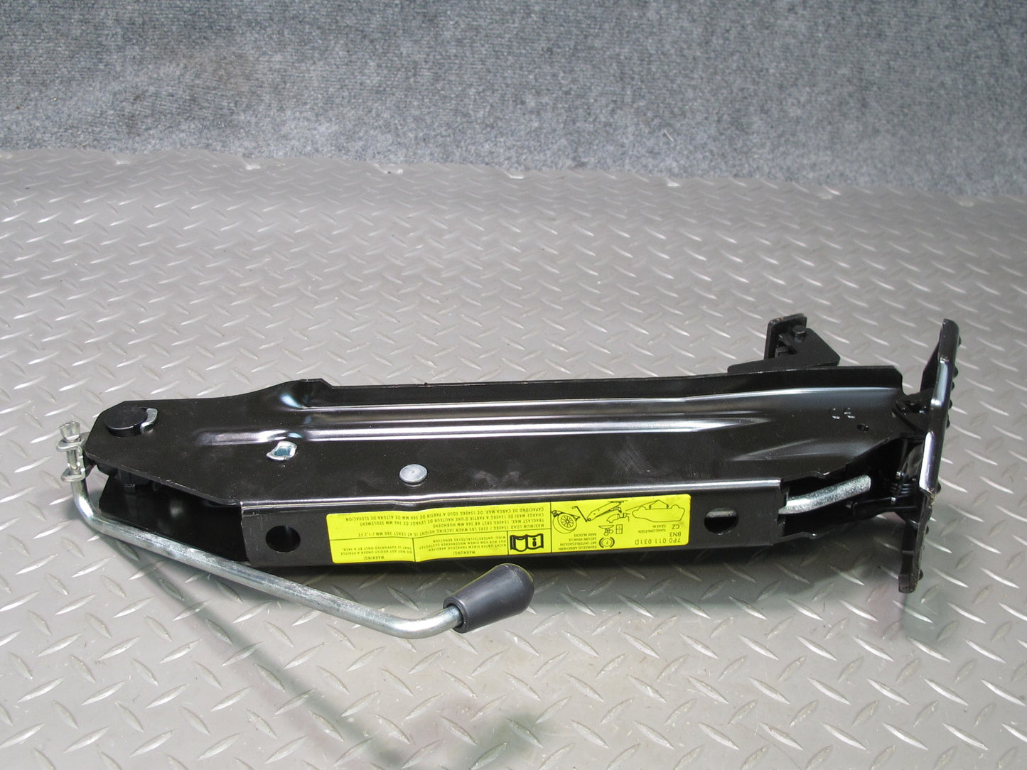 2011-2018 Porsche Cayenne 958 Rear Spare Tire Lift Jack Tool KIT W/ Foam Set