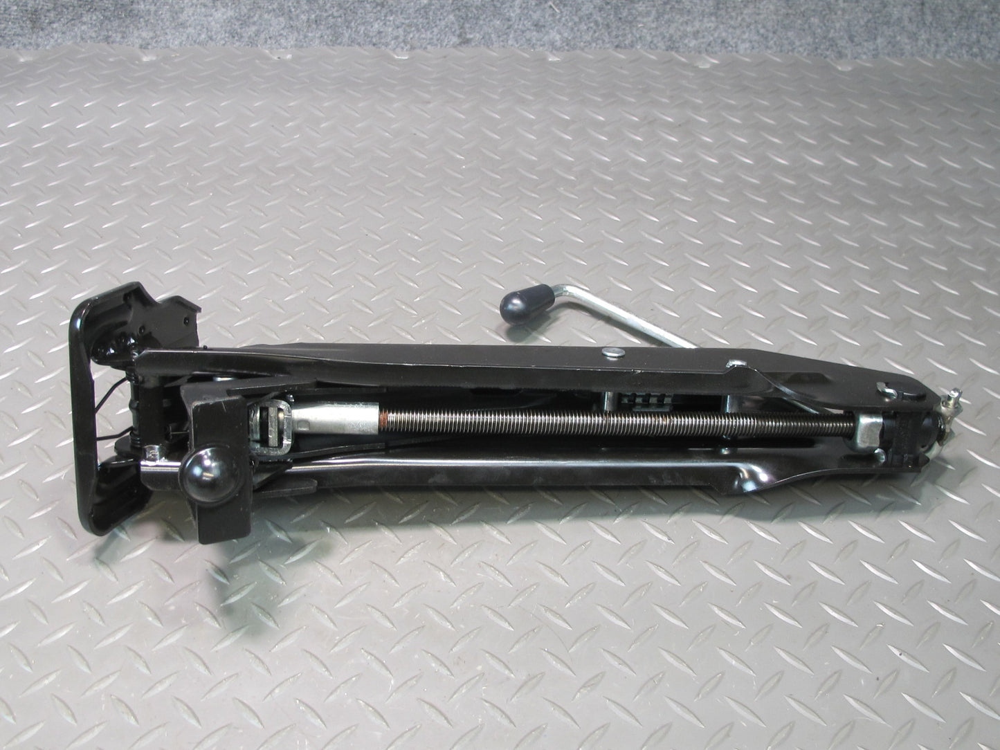 2011-2018 Porsche Cayenne 958 Rear Spare Tire Lift Jack Tool KIT W/ Foam Set