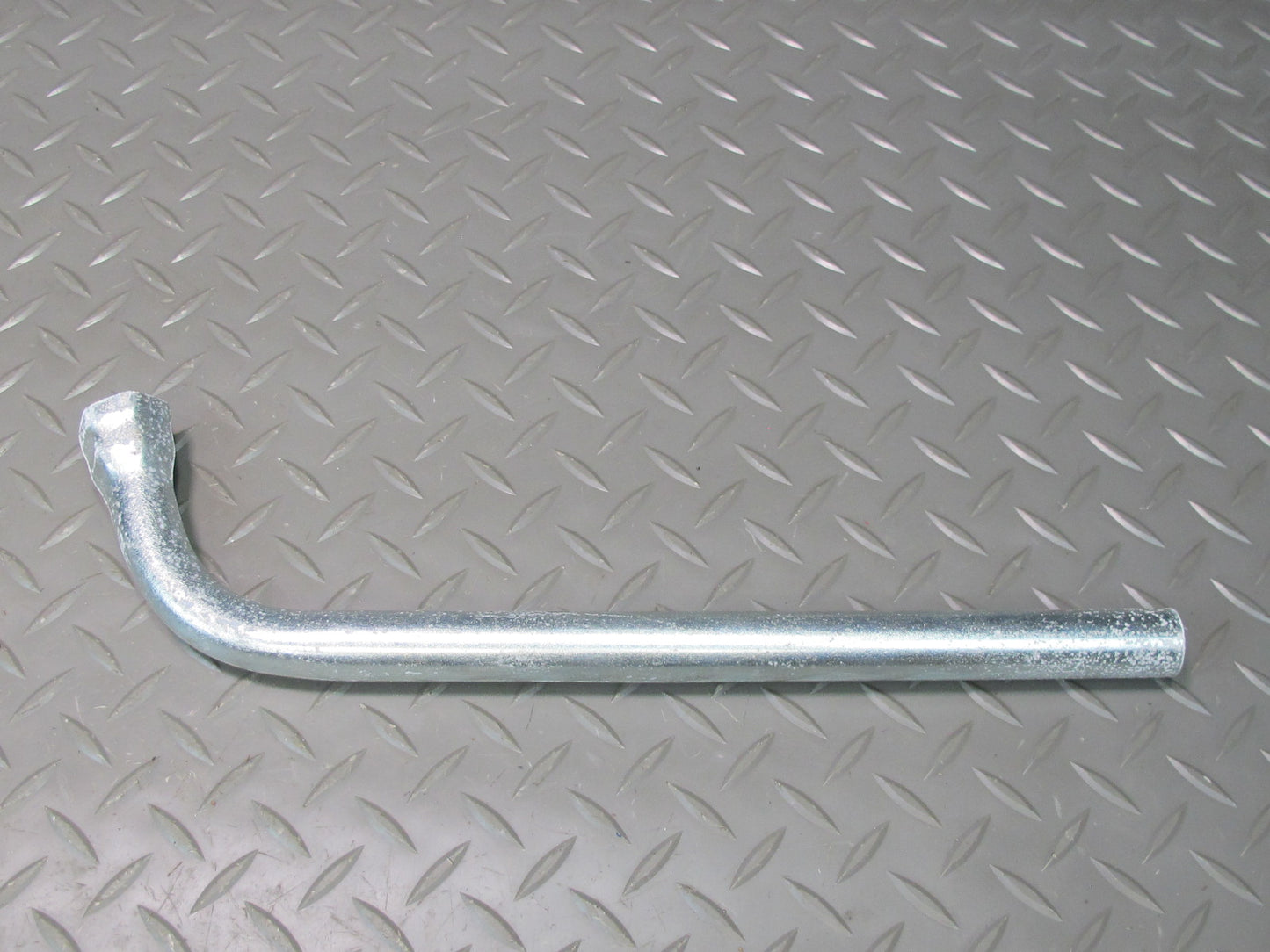 2011-2018 Porsche Cayenne 958 Rear Spare Tire Lift Jack Tool KIT W/ Foam Set