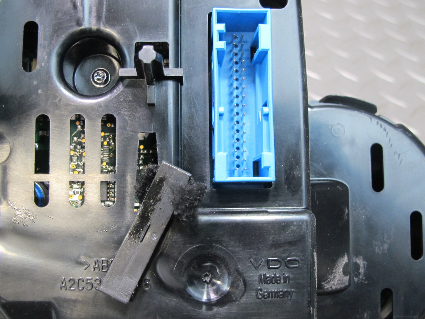 2012 Porsche Cayenne 958 Turbo 4.8L Instrument Cluster Gauge Speedometer