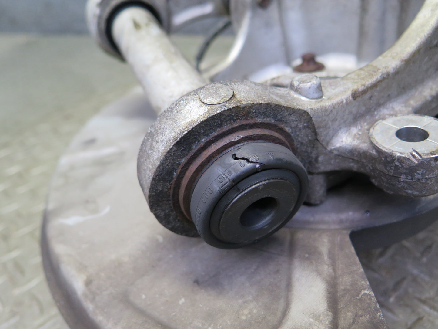 2006 BMW E60 M5 Rear Right Spindle Knuckle Wheel Hub Bearing 55K Miles