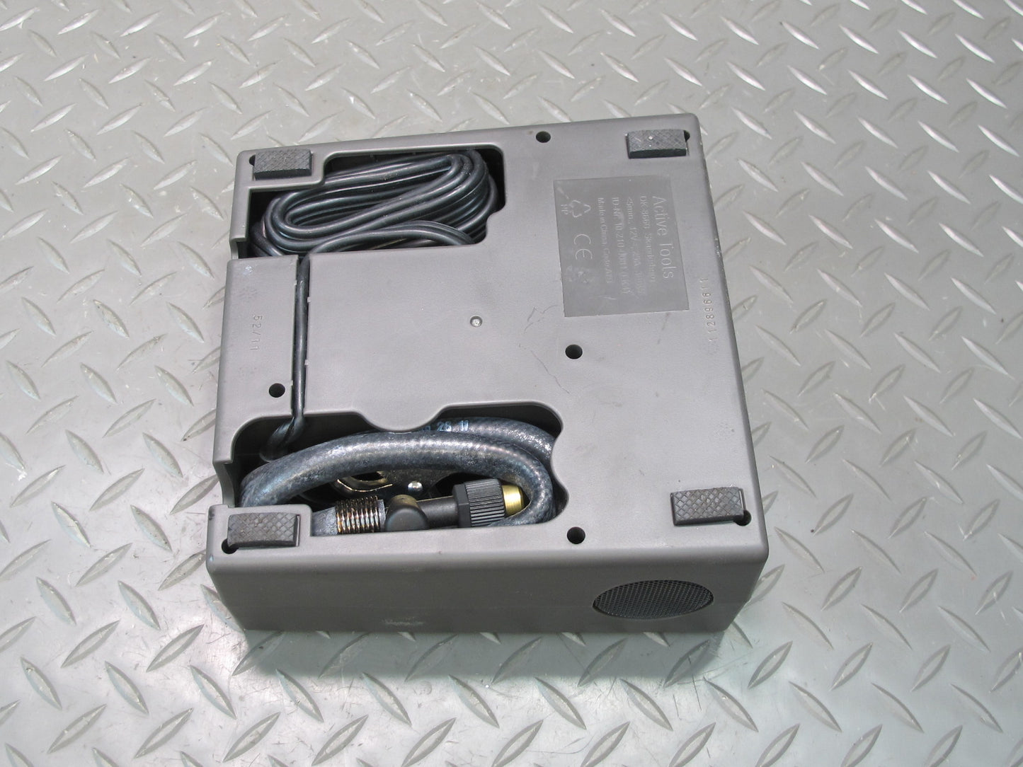 2011-2018 Porsche Cayenne 958 Rear Spare Tire Air Compressor 7L0012617B