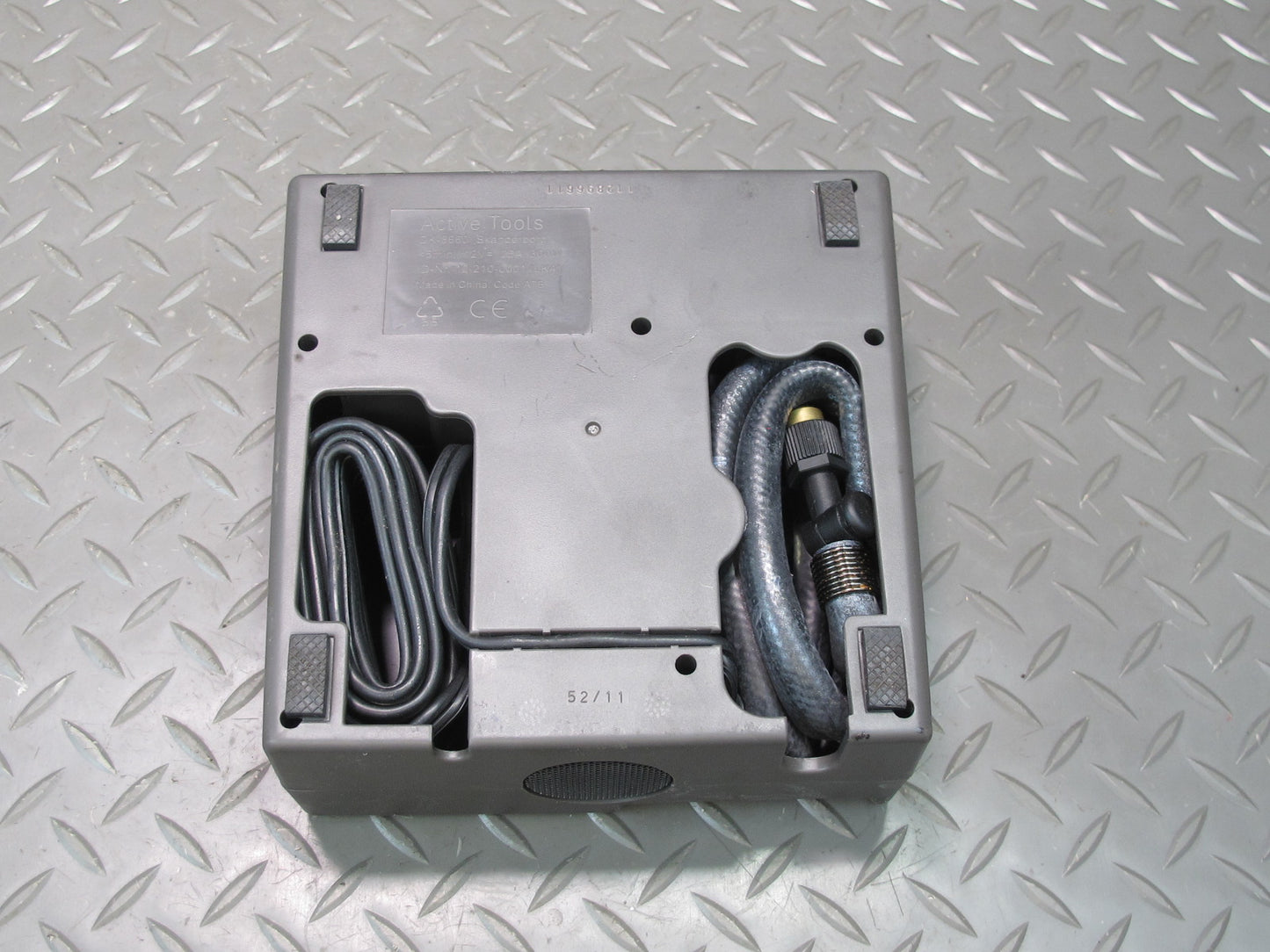 2011-2018 Porsche Cayenne 958 Rear Spare Tire Air Compressor 7L0012617B