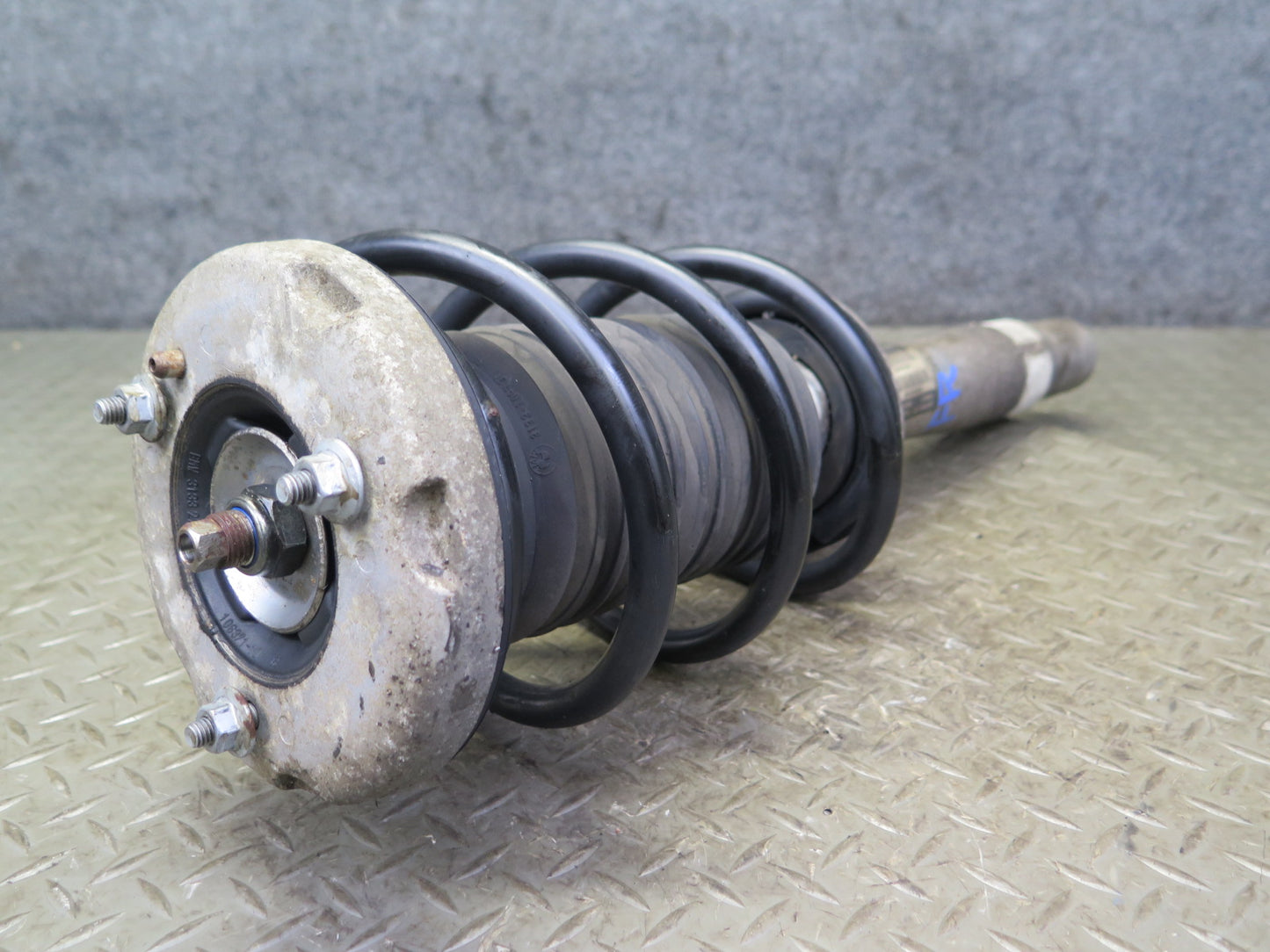 2006-2010 BMW E60 M5 Front Right Suspension Strut Shock Absorber 55K 2283126