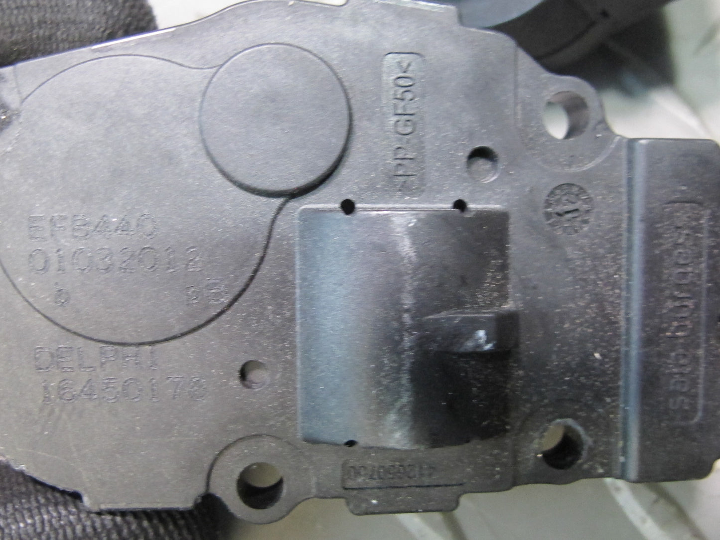 2011-2018 Porsche Cayenne 958 A/C Hvac Heater Flap Motor Actuator W/ Wire