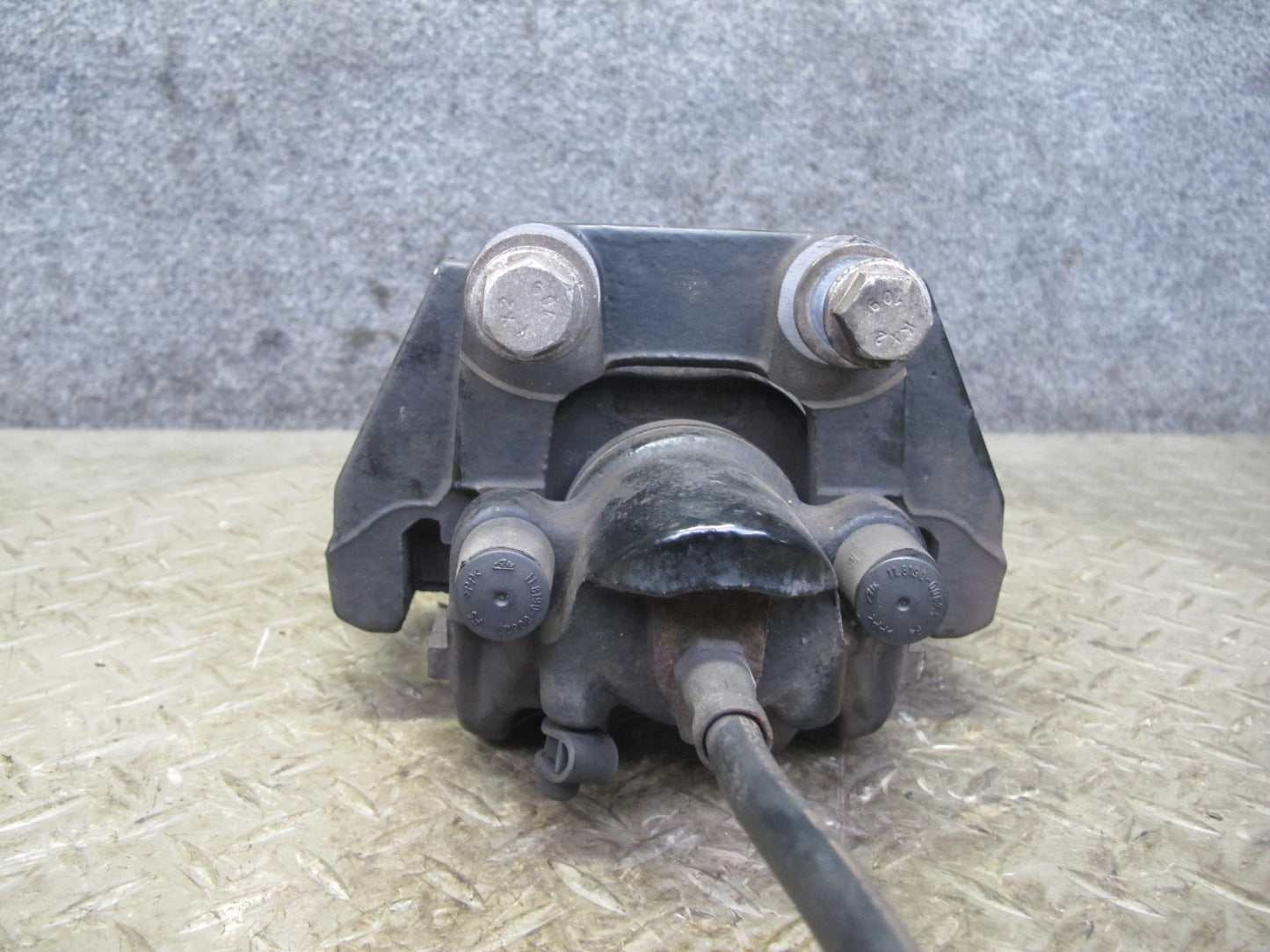 2006-2010 BMW E60 M5 Rear Left & Right Brake Caliper Set of 2