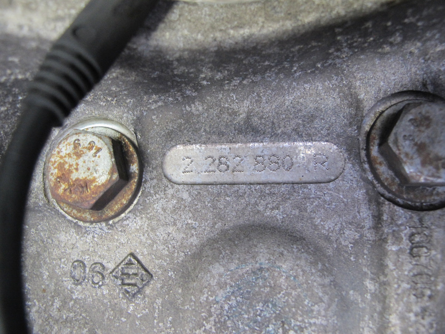 2006-2010 BMW E60 M5 Front Right Spindle Knuckle Wheel Hub Bearing 55K Miles