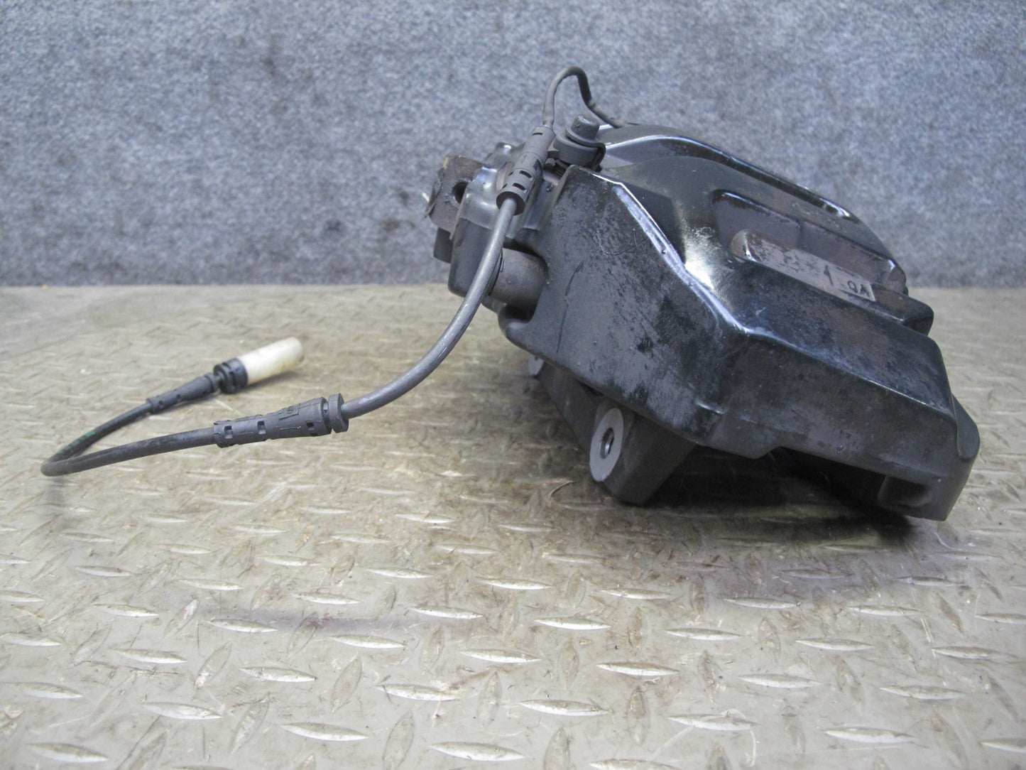 2006-2010 BMW E63 E64 E60 M5 M6 Front Left & Right Brake Caliper Set 55K Miles