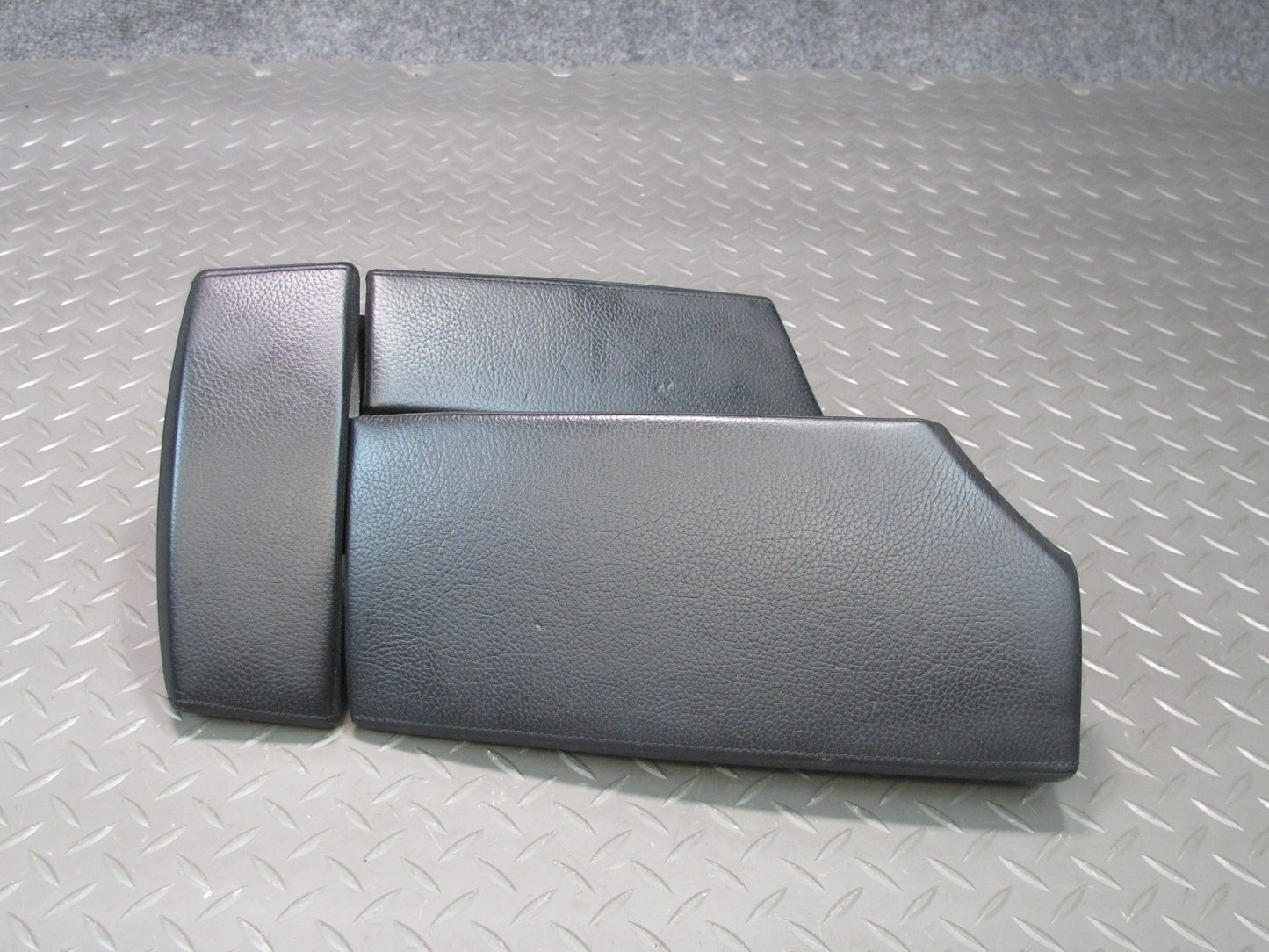 2006-2010 BMW E60 M5 535i Center Console Leather Sliding Armrest 7060171