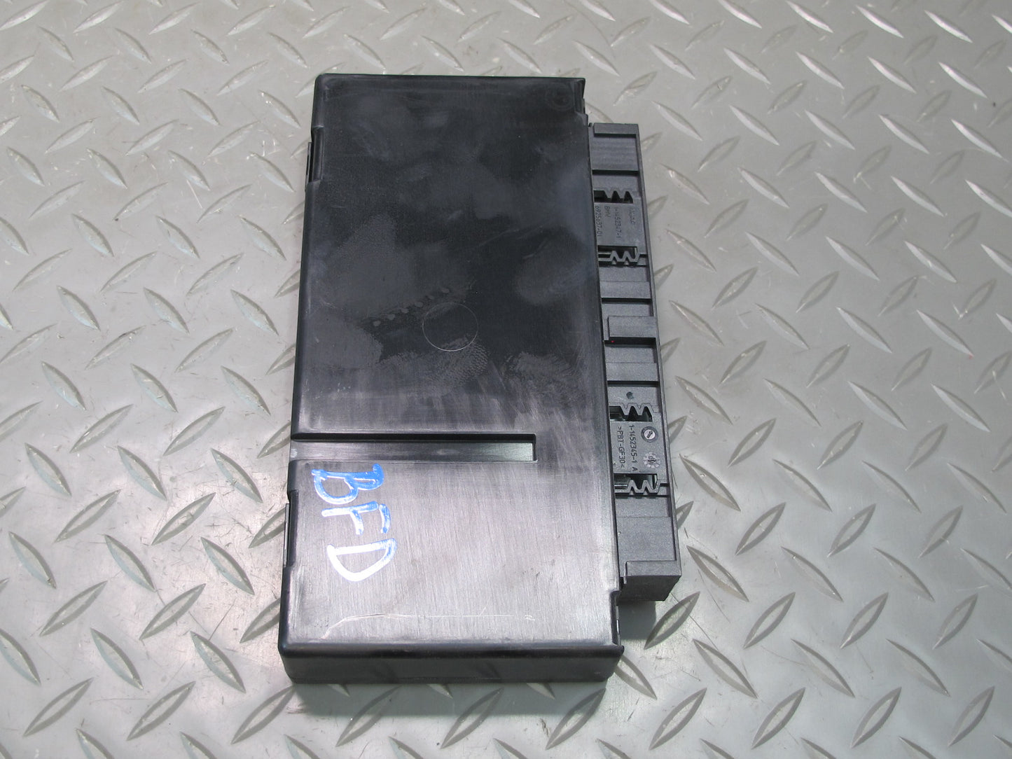 2006-2010 BMW E60 E63 E64 M5 535i Body Control Module BCM BCU 9118729