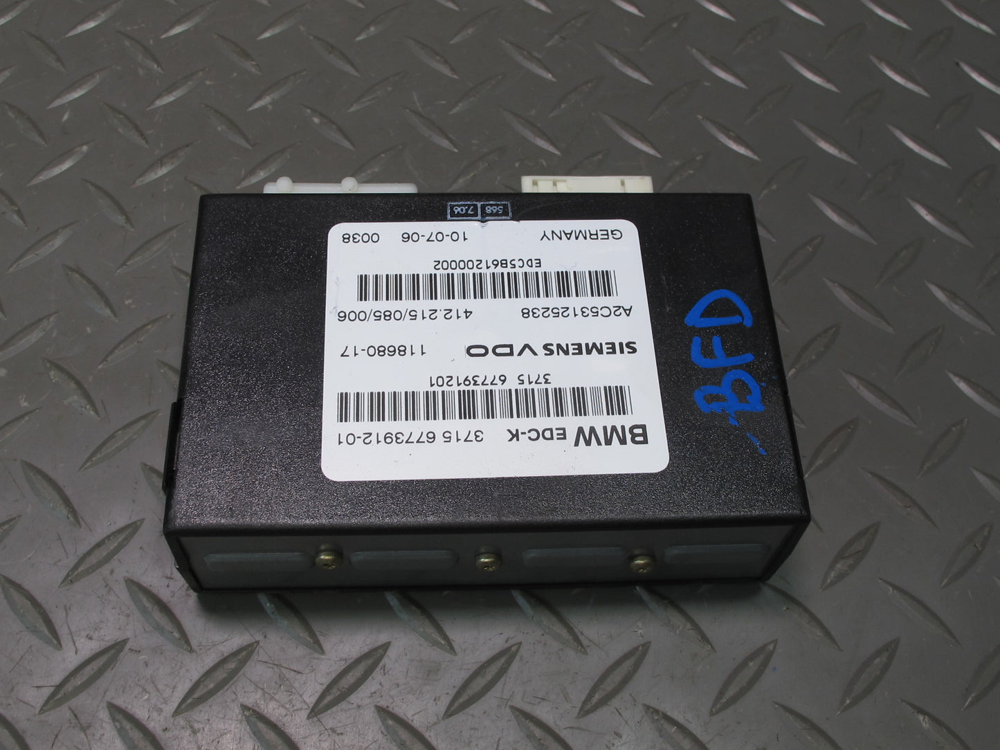 2006-2010 BMW E60 M5 M6 EDC Suspension Damping Control Module 6773912