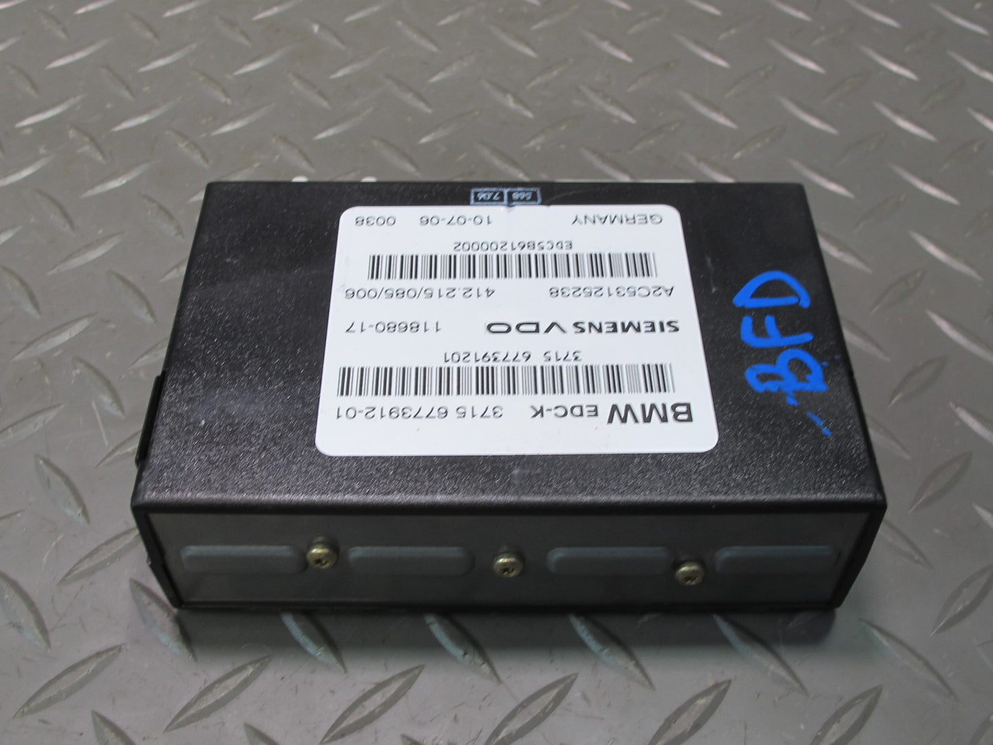 2006-2010 BMW E60 M5 M6 EDC Suspension Damping Control Module 6773912