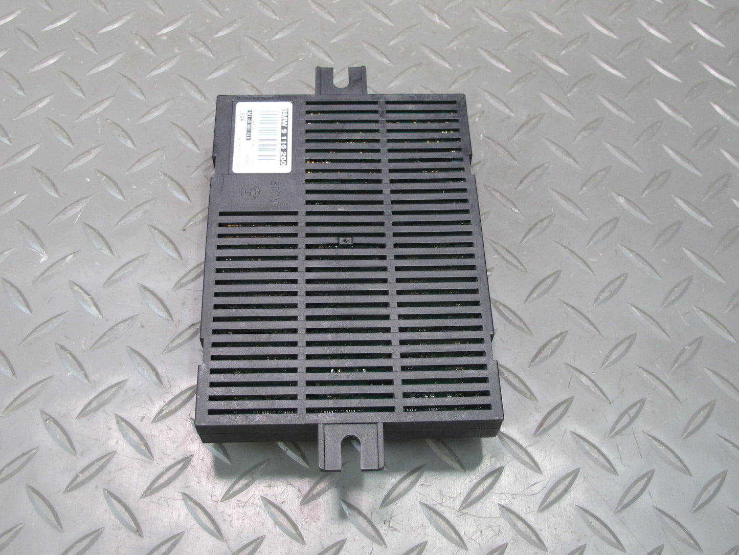 2006-2010 BMW E60 E61 E63 E64 M5 535i Light Control Module LCM 9116260