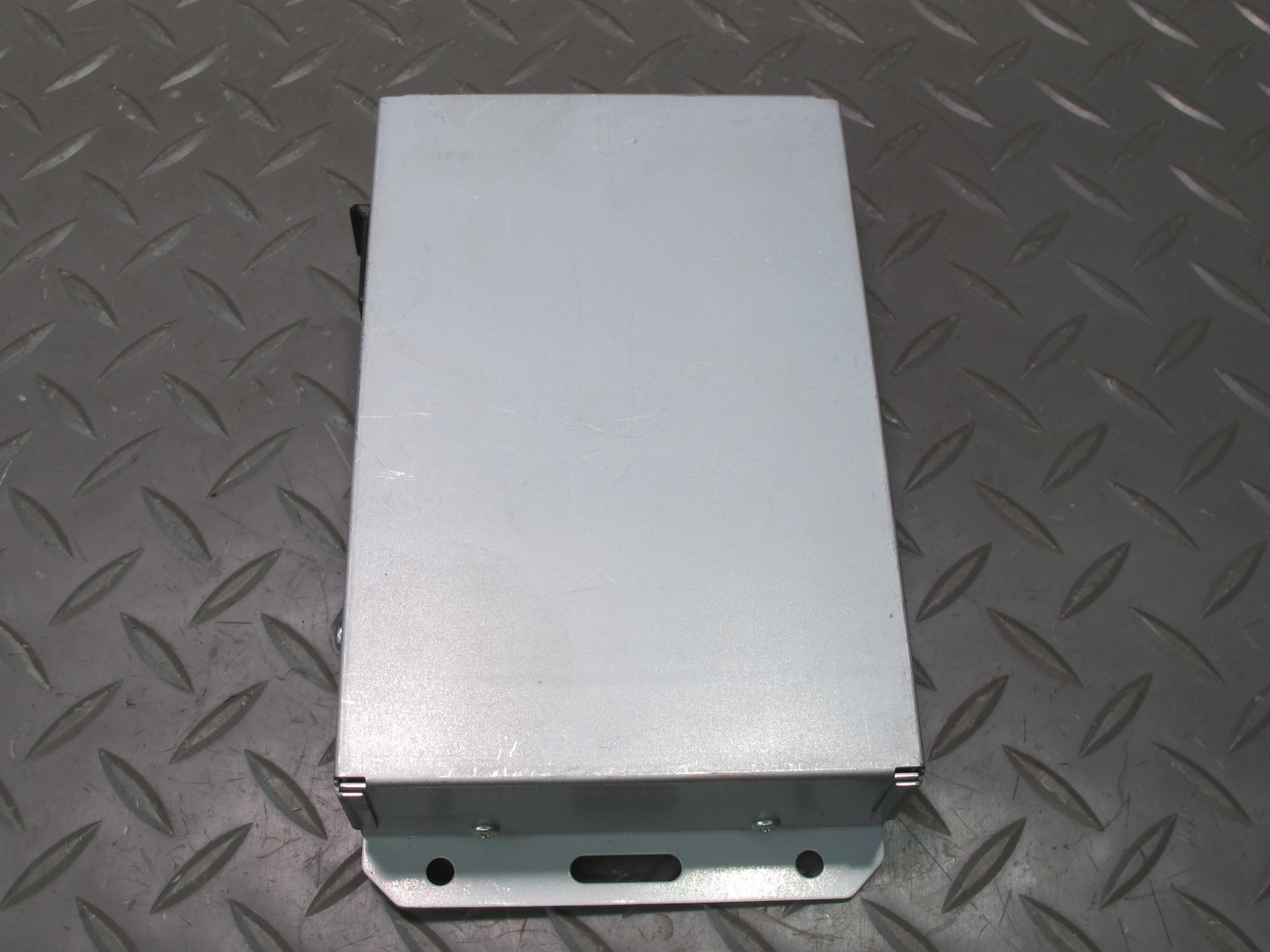 2006-2010 BMW E60 E63 E64 M5 535i ipod Interface Control Module 0411033