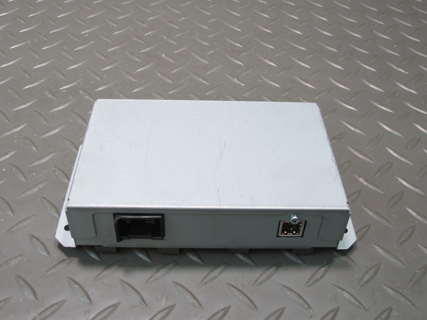 2006-2010 BMW E60 E63 E64 M5 535i ipod Interface Control Module 0411033