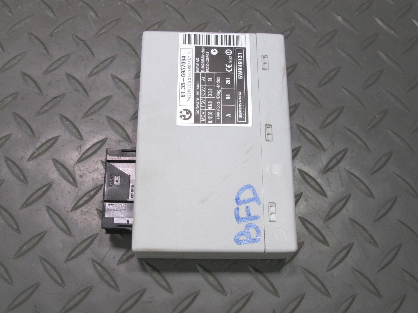 2006-2010 BMW E63 E60 M5 535i Passive GO Keyless Entry Control Module 6957094