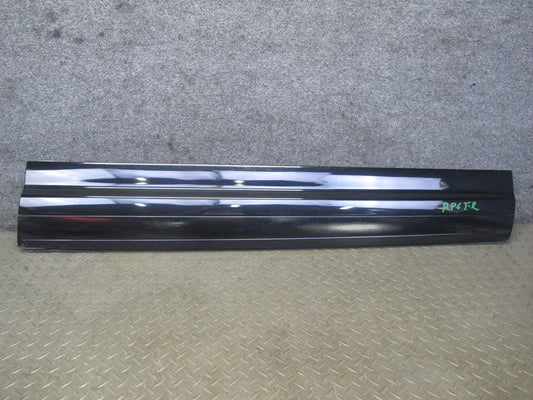 2011-2018 Porsche Cayenne 958 Front Right Pass Side Lower Door Molding Blade