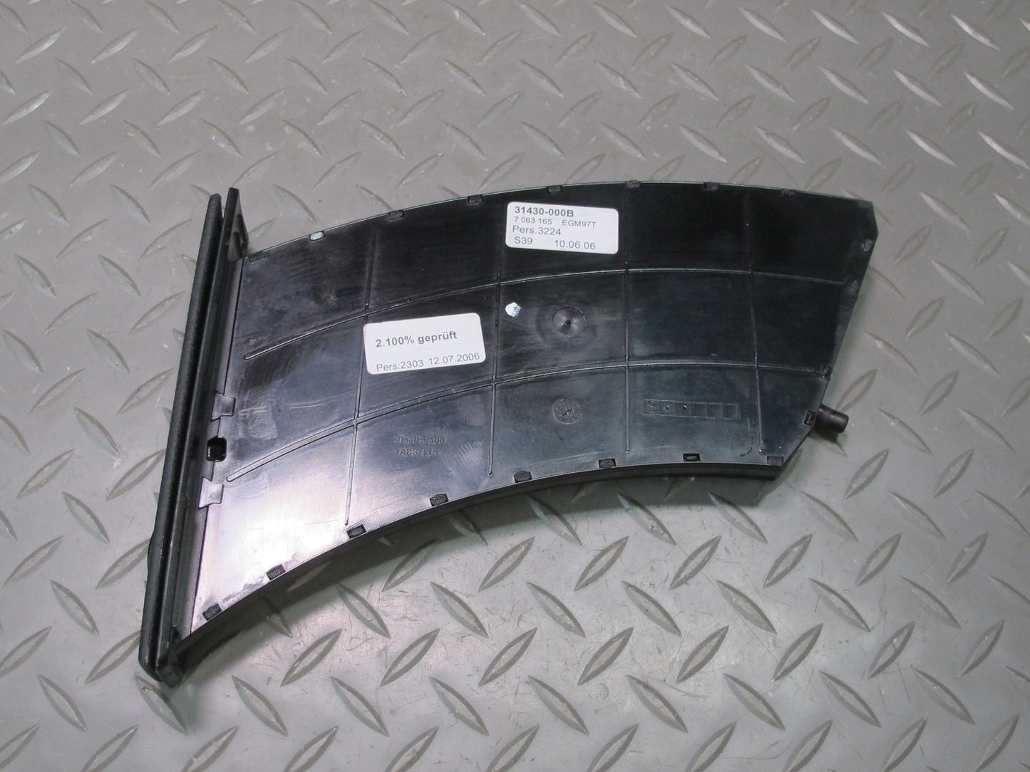 2006-2010 BMW E60 M5 535i Dash Front Left CUP Holder 7034132