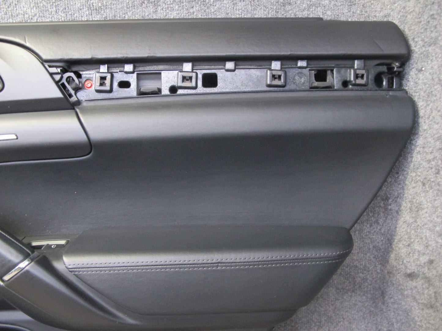 11-18 Porsche Cayenne 958 Rear Left Right Side Interior Door Panel W/ Shade Set