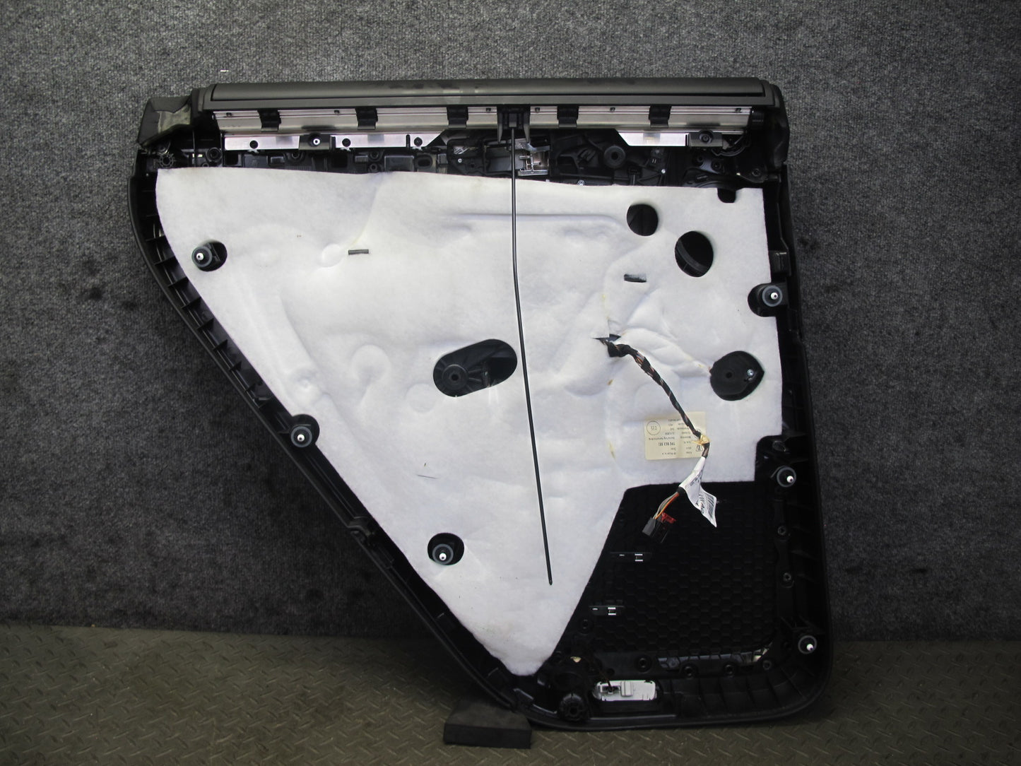 11-18 Porsche Cayenne 958 Rear Left Right Side Interior Door Panel W/ Shade Set