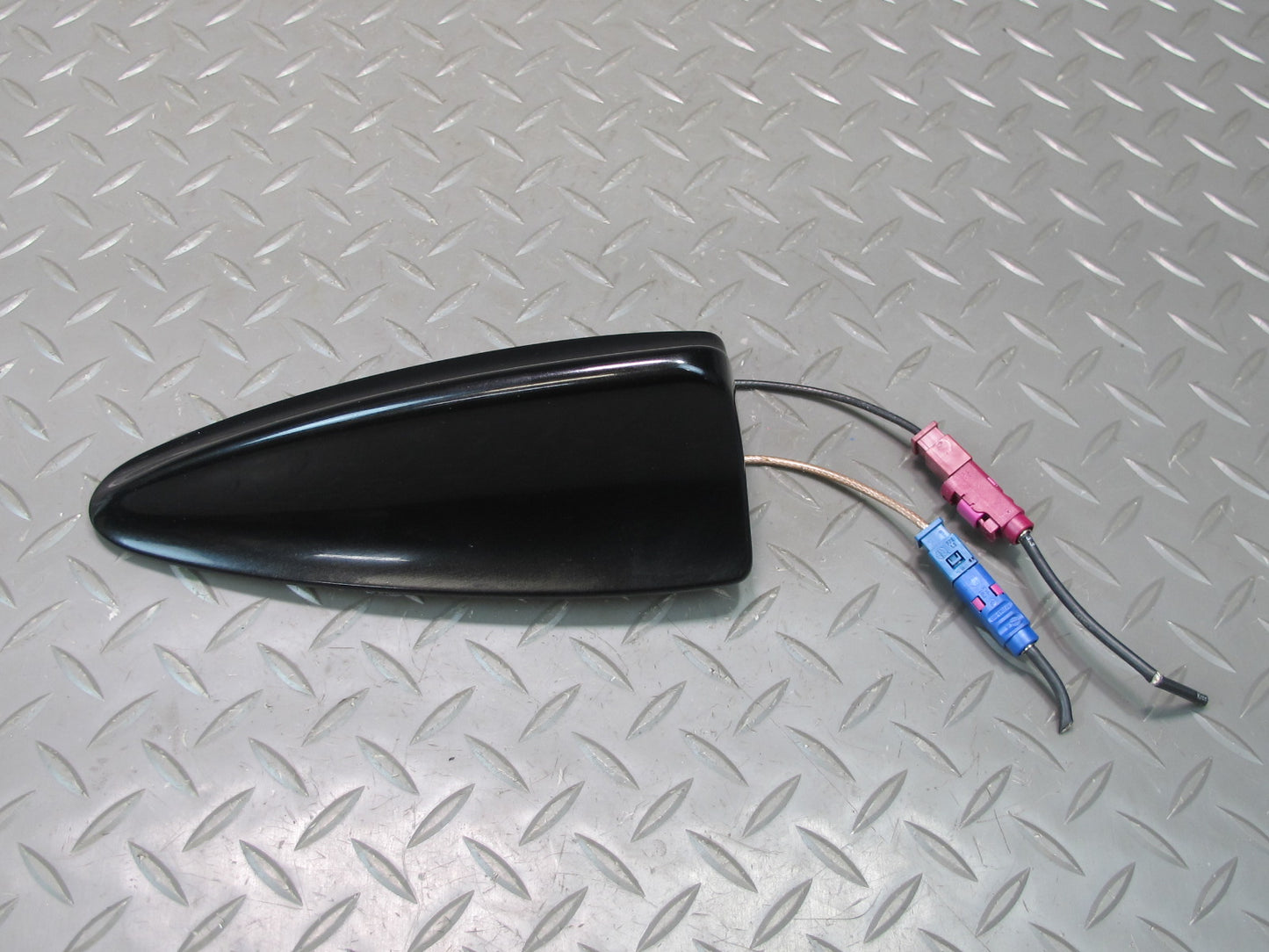 2006-2010 BMW E60 M5 535i Roof Shark FIN Antenna