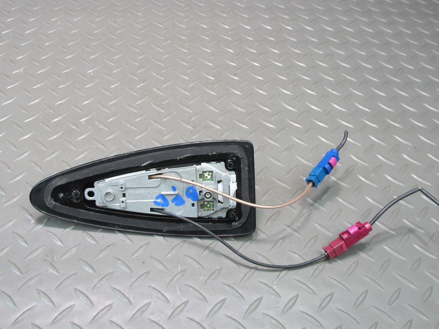 2006-2010 BMW E60 M5 535i Roof Shark FIN Antenna