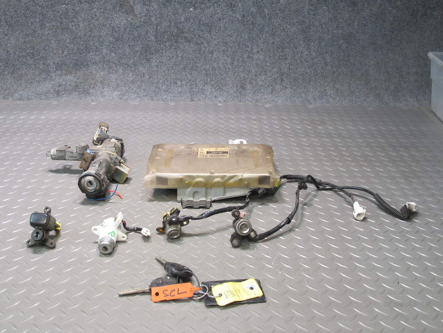 99-00 Lexus SC400 1UZFE RWD ECU ECM Ignition Trunk Door Glove Lock KEY Set OEM