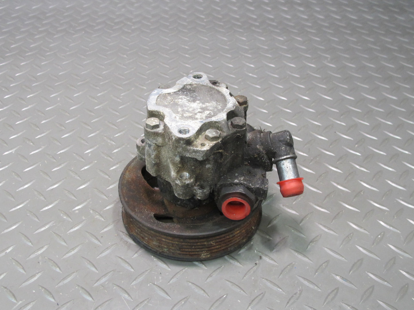 99-00 VW Eurovan T4 2.8L Power Steering Pump w Pulley OEM