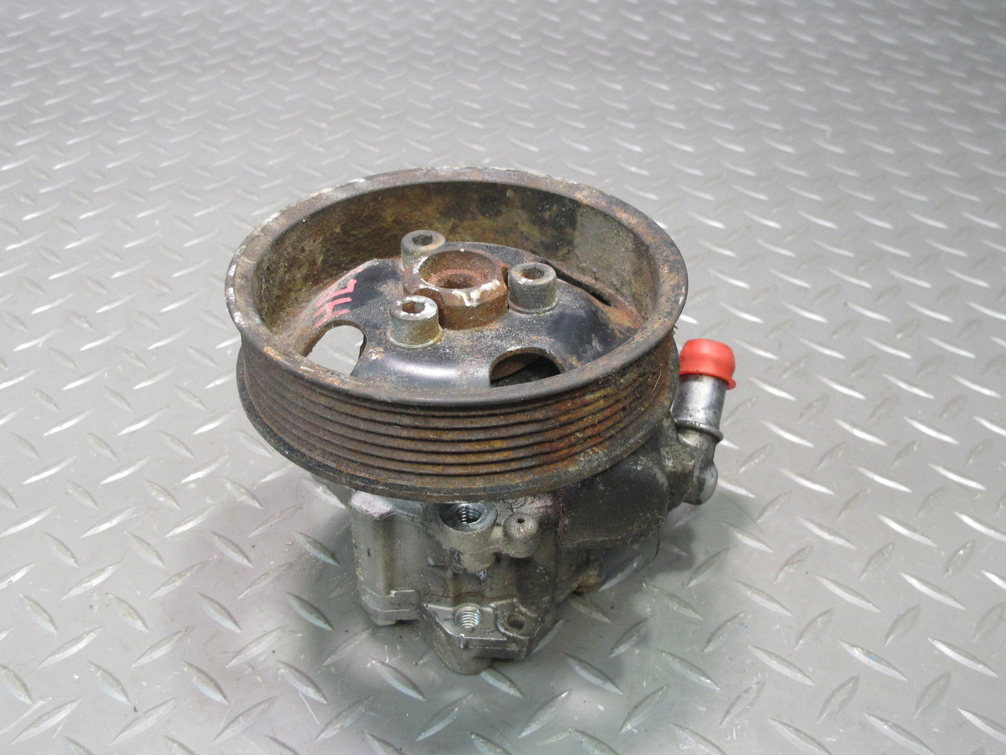 99-00 VW Eurovan T4 2.8L Power Steering Pump w Pulley OEM