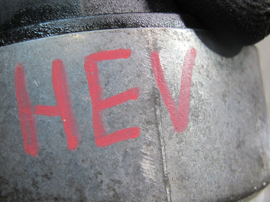 99-00 VW Eurovan T4 2.8L Engine Motor Oil Filter Housing OEM