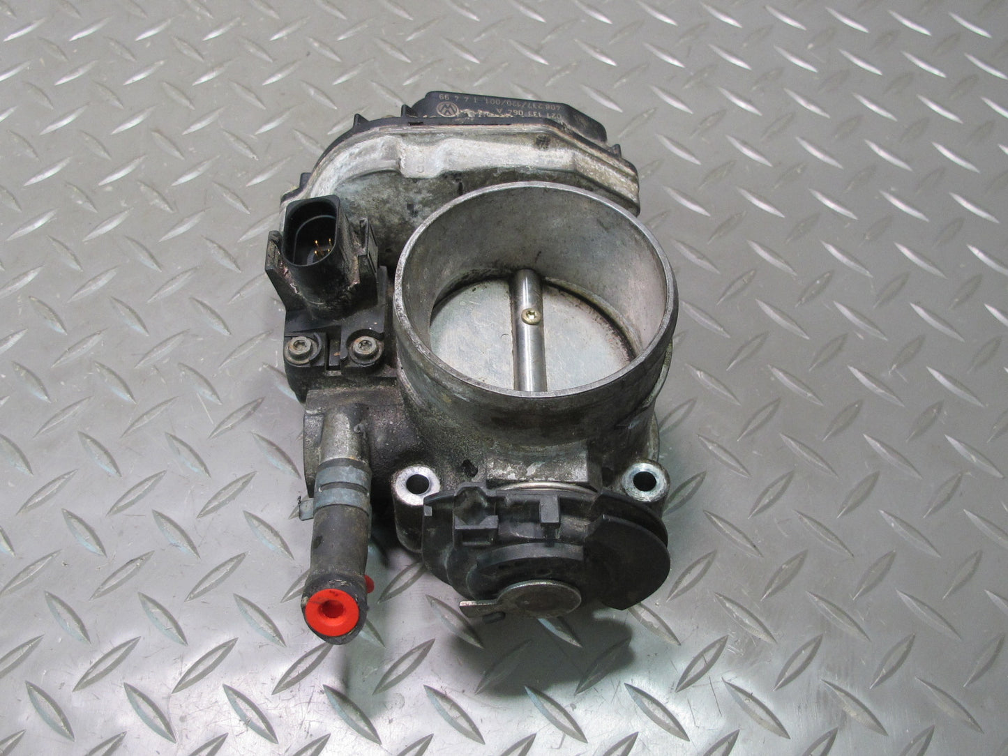 99-00 VW Eurovan T4 2.8L Engine Motor Throttle Body Actuator OEM