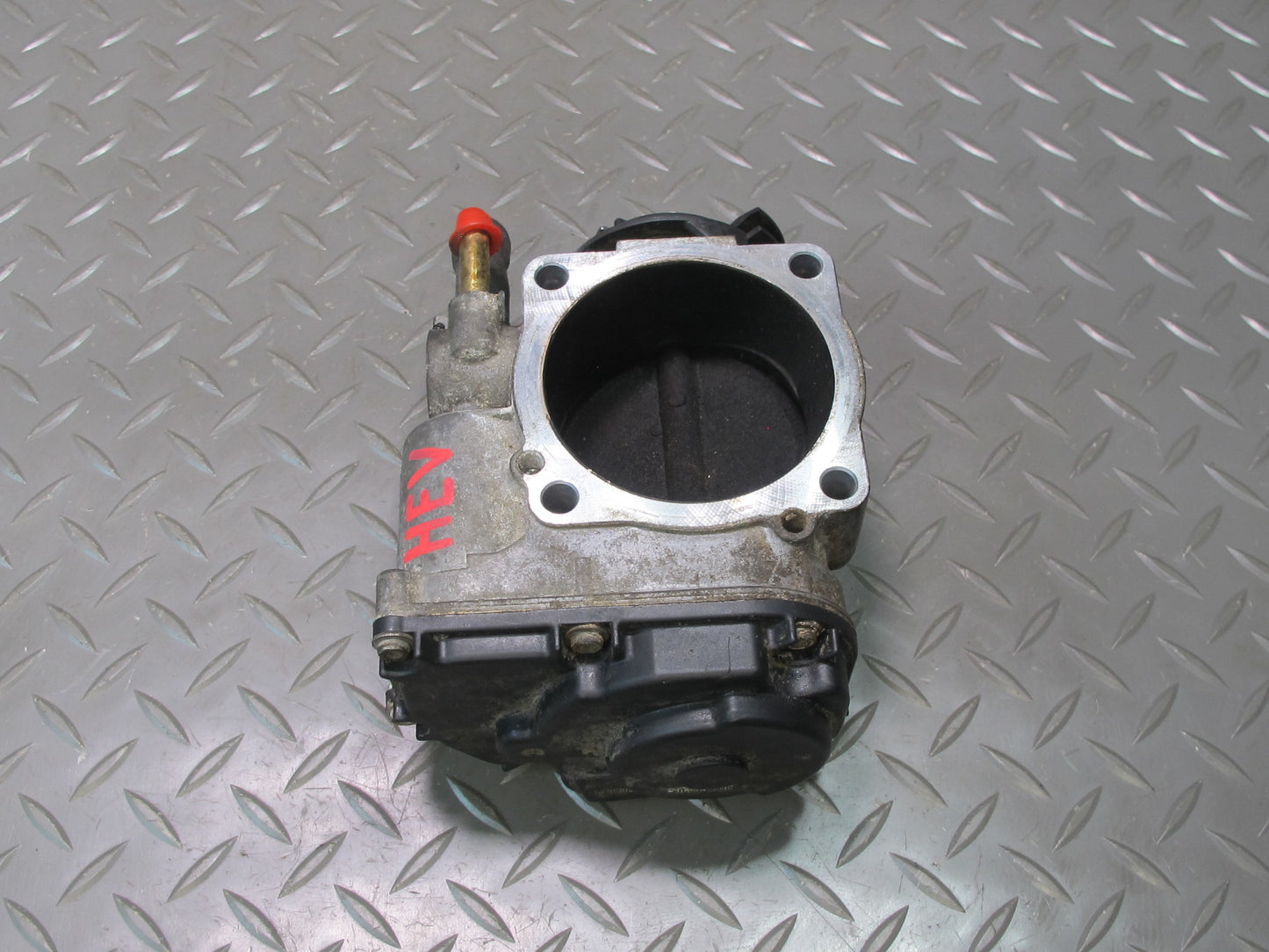 99-00 VW Eurovan T4 2.8L Engine Motor Throttle Body Actuator OEM