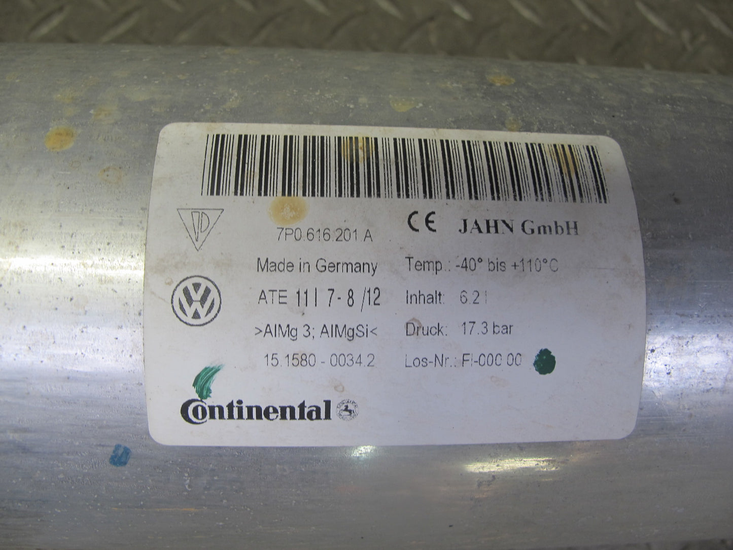 2011-2018 Porsche Cayenne 958 Air Suspension Tank Reservoir 7P0616201A