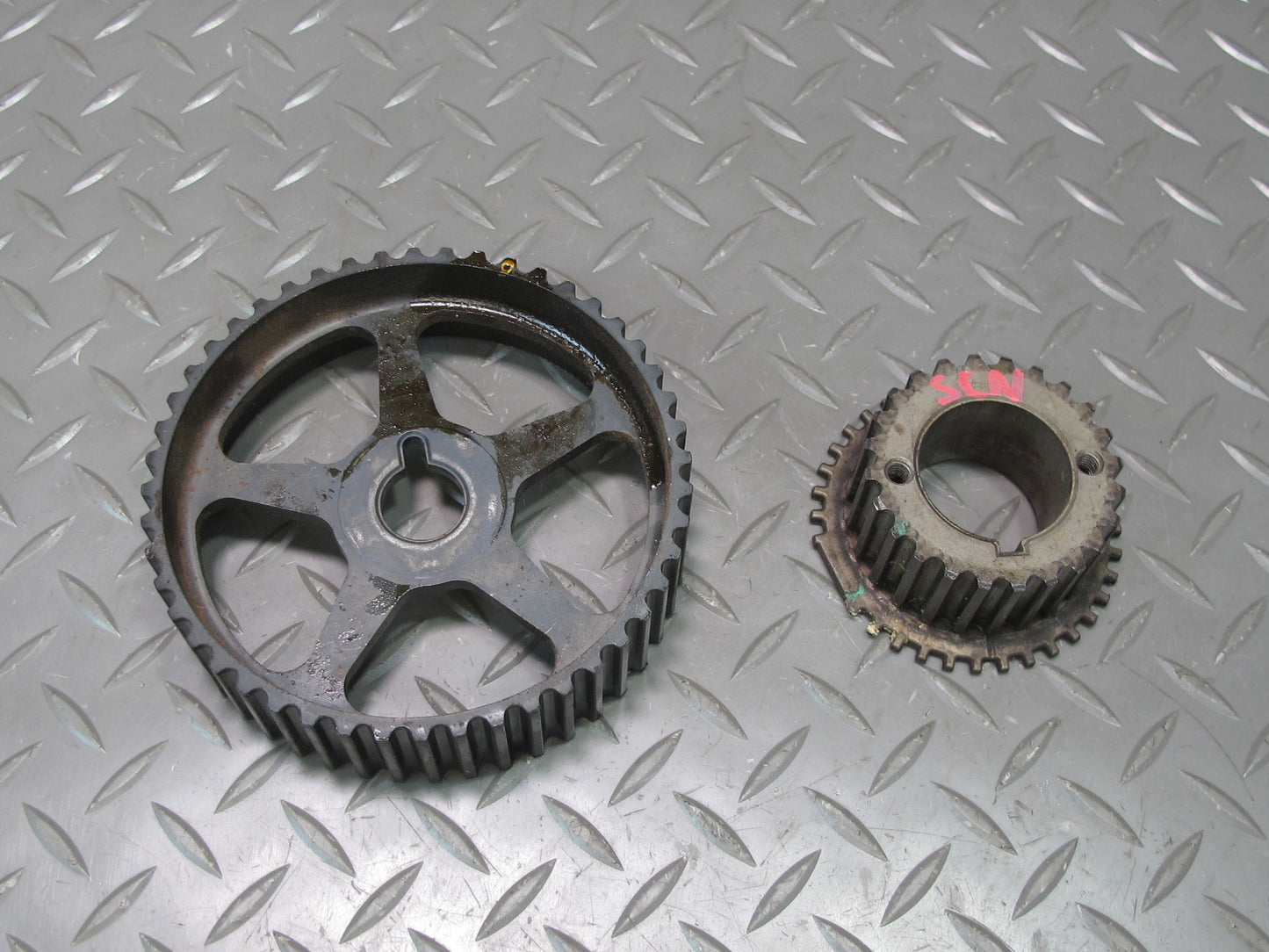 96-00 Lexus JZZ31L SC300 2JZGE Engine Crankshaft & Camshaft Sprocket Set OEM