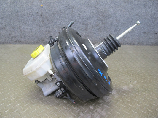 2011-2014 Porsche Cayenne S 958 Brake Booster W/ Master Cylinder & Reservoir