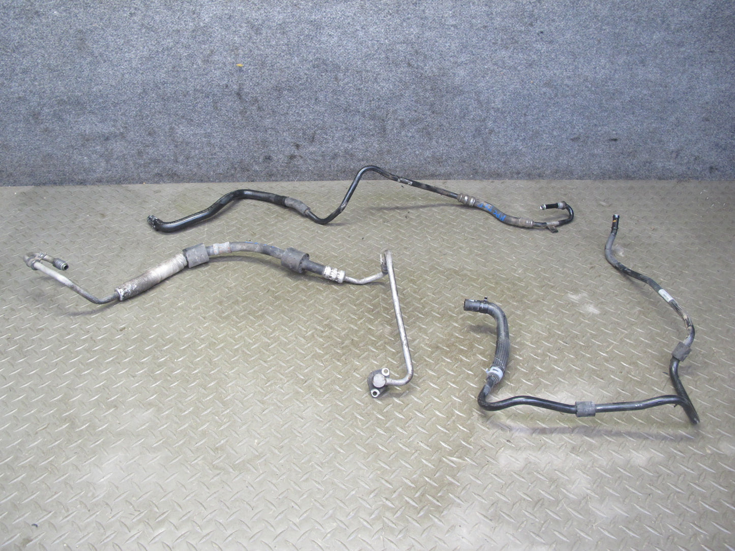 2011-2018 Porsche Cayenne 958 4.8L Power Steering Hose Pipe Line Set of 3