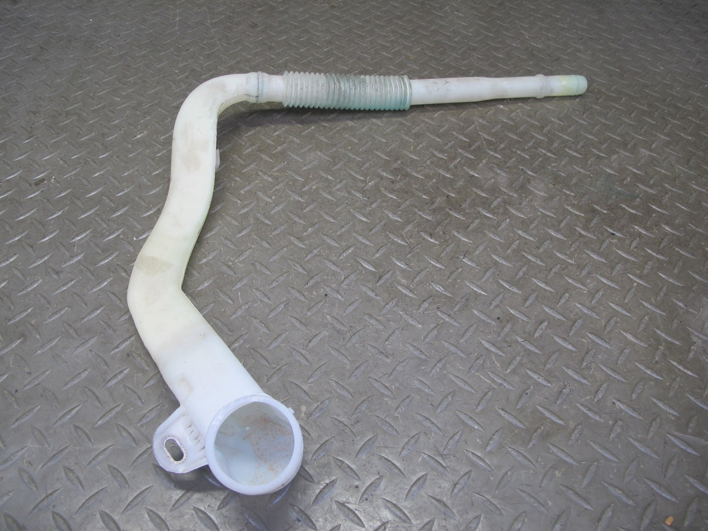 2011-2018 Porsche Cayenne 958 Windshield Washer Fluid Reservoir Tank W/ Pump