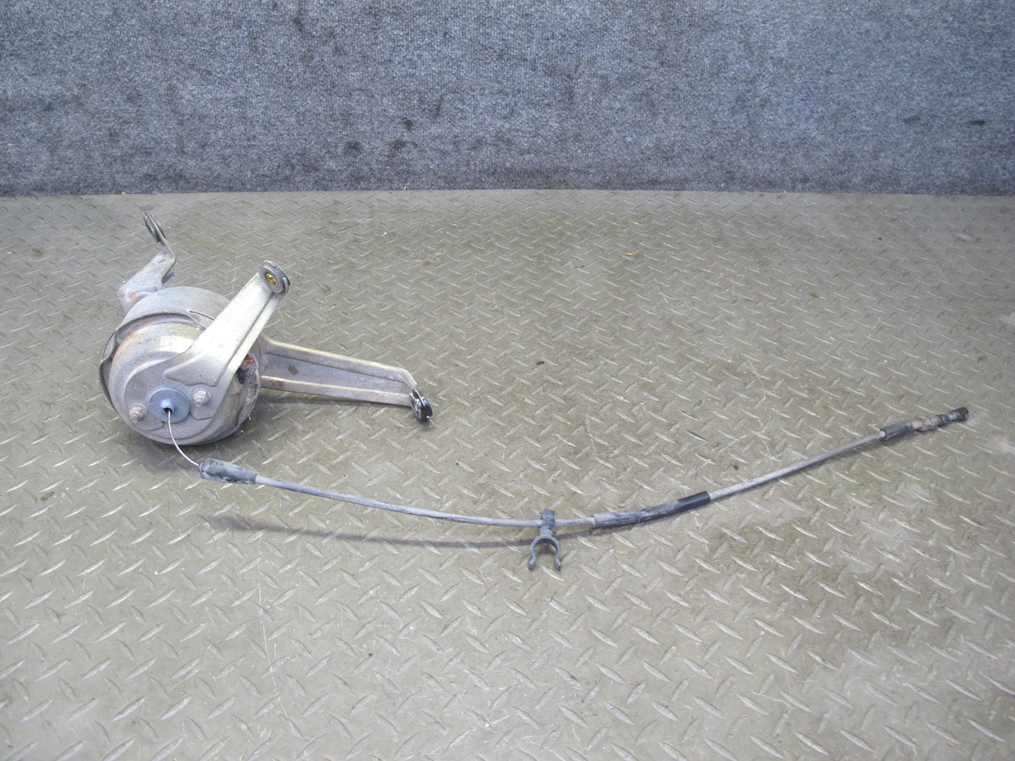 87-92 Toyota Supra MA70L MK3 7MGE NA Cruise Controle Actuator 88200-14131 OEM