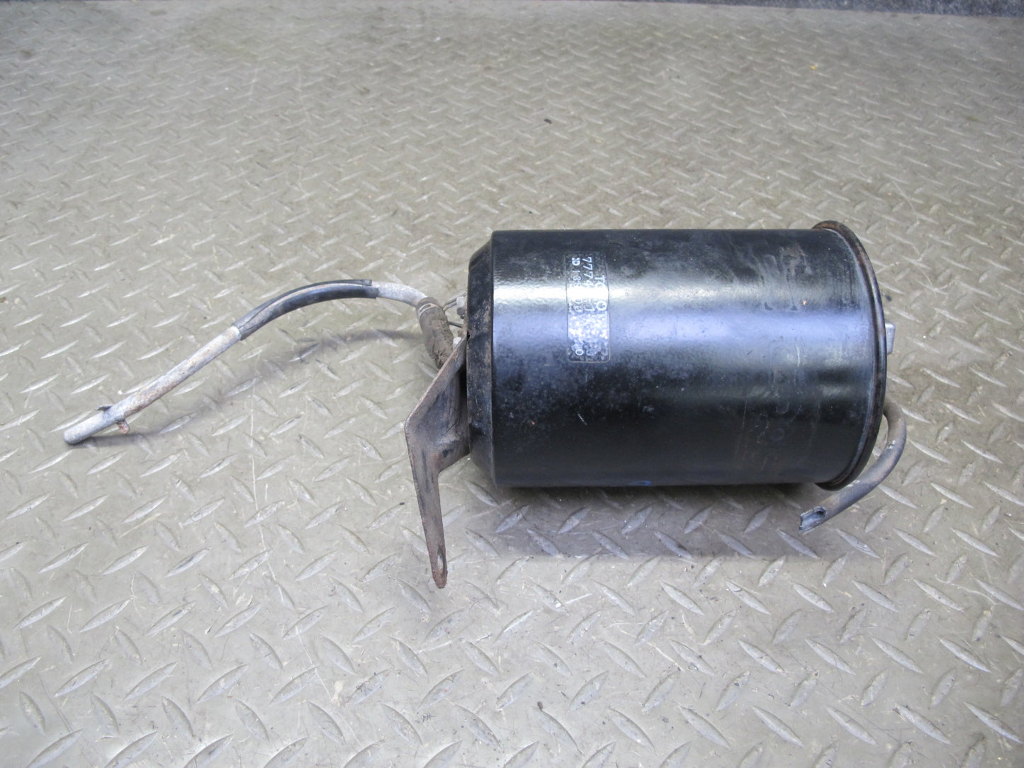 86-92 Toyota Supra MA70L MK3 Fuel Evap Vapor Charcoal Canister 77740-14410 OEM