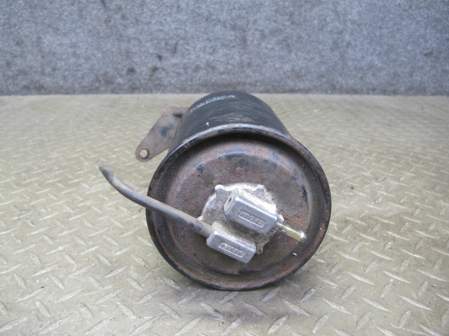 86-92 Toyota Supra MA70L MK3 Fuel Evap Vapor Charcoal Canister 77740-14410 OEM