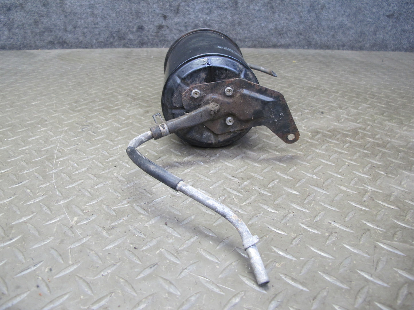 86-92 Toyota Supra MA70L MK3 Fuel Evap Vapor Charcoal Canister 77740-14410 OEM